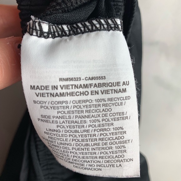 Nike women’s 3” Dry Tempo core running shorts - Picture 6 of 8